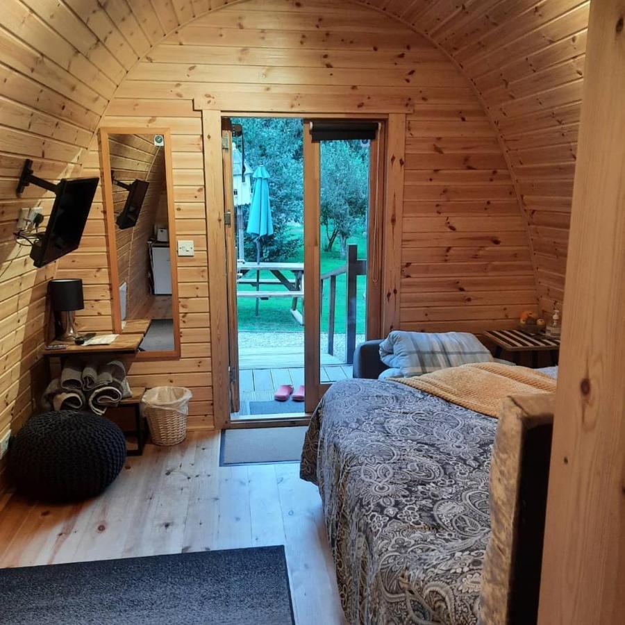 Log Cabin Kells  Exteriér fotografie
